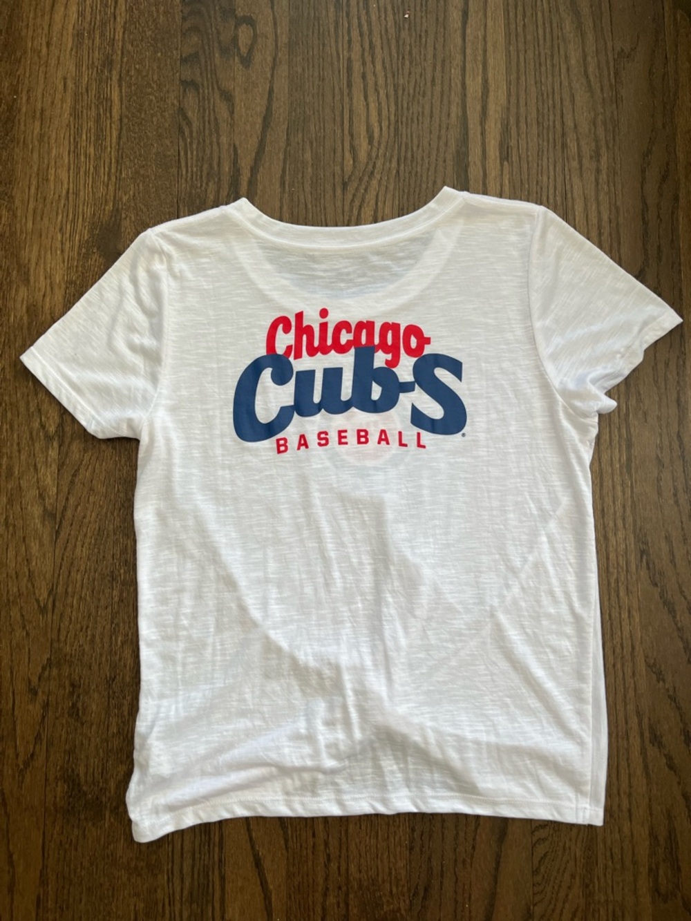 New Era Chicago Cubs White Short Sleeve Knot-Front Tee - Picture 2 of 4